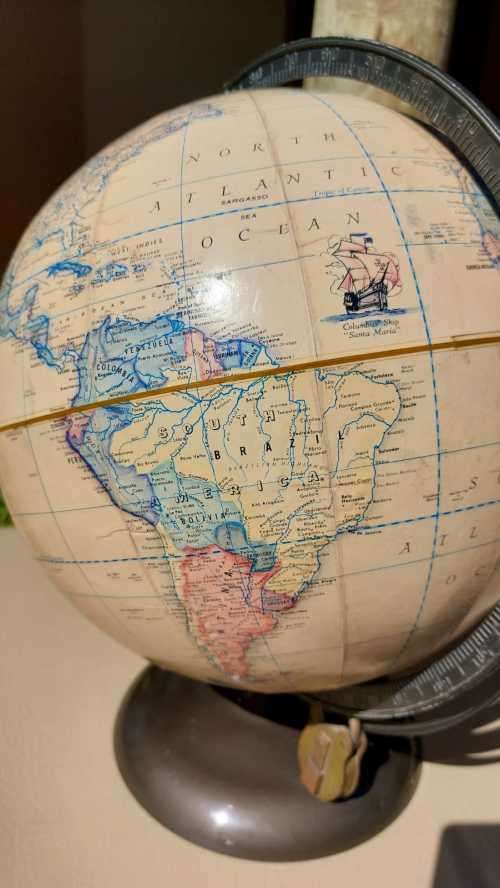 RAND MCNALLYS HISTORICAL SHIPS GLOBE FROM THE 1970S - RARE LARGE 30CM DIAMETER GLOBE MADE IN THE USA