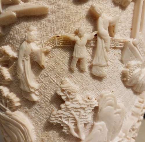 CHINESE INSPIRED RESIN MARBLE COMPOSITE CHINOISERIE VASE MADE IN ITALY