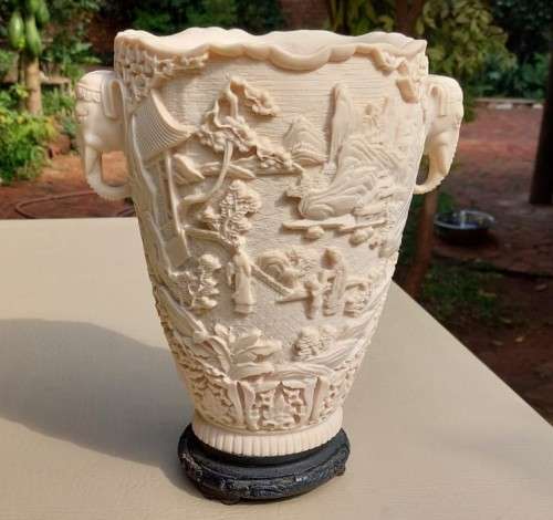 CHINESE INSPIRED RESIN MARBLE COMPOSITE CHINOISERIE VASE MADE IN ITALY