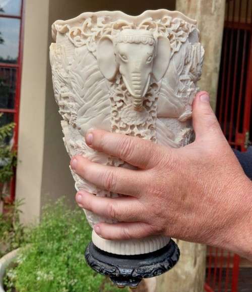 CHINESE INSPIRED RESIN MARBLE COMPOSITE CHINOISERIE VASE MADE IN ITALY