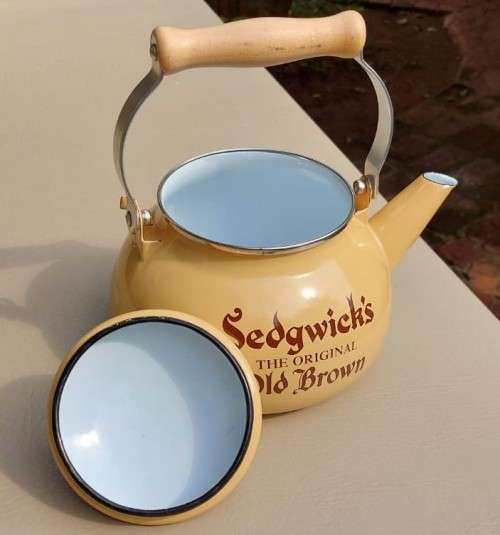 ENAMEL SEDGWICKS THE ORIGINAL OLD BROWN SHERRY CREAM LARGE TEAPOT 23CM HIGH WITH LID AND HANDLE