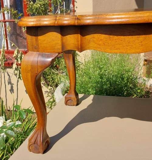 AWESOME TEAK BALL AND CLAW FEET COFFEE TABLE - 90CM WIDE 43CM DEEP 38CM HIGH