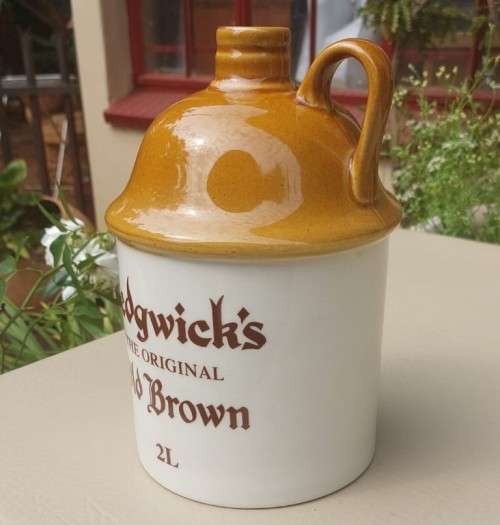 SEDGWICKS THE ORIGINAL OLD BROWN SHERRY 2L CERAMIC JUG 22CM HIGH WITH HANDLE
