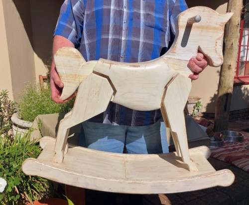 VINTAGE WOODEN ROCKING HORSE LARGE 80CM HIGH 90CM WIDE