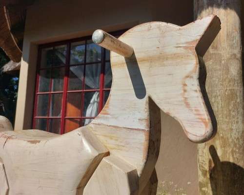 VINTAGE WOODEN ROCKING HORSE LARGE 80CM HIGH 90CM WIDE