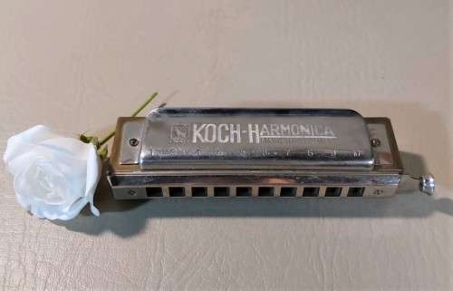 HOHNER KOCH CHROMATIC HARMONICA VINTAGE GERMAN IN GOOD WORKING CONDITION THE 2ND OF 2 ON AUCTION