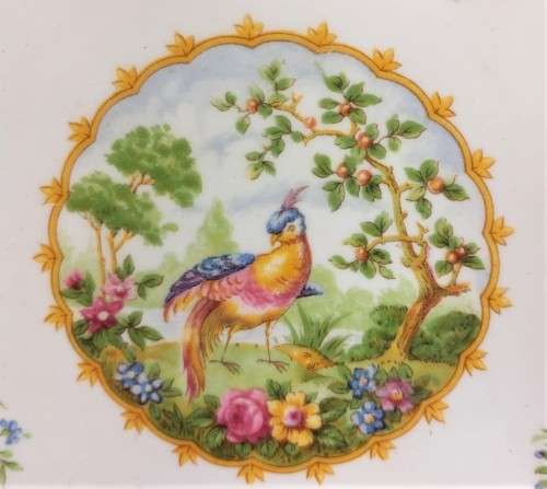 ROYAL ALBERT VINTAGE 1940S SQUARE SHAPED CHELSEA BIRD PATTERN SWEET DISH WITH PIERCED HANDLES