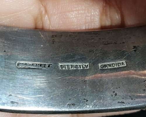VINTAGE 1950S CANDIDA JOE CALAFATO DESIGNED STERLING SILVER BANGLE (38G)