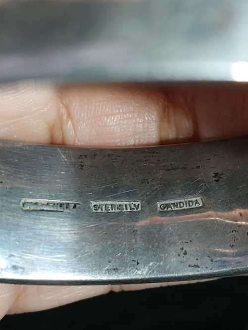 VINTAGE 1950S CANDIDA JOE CALAFATO DESIGNED STERLING SILVER BANGLE (38G)