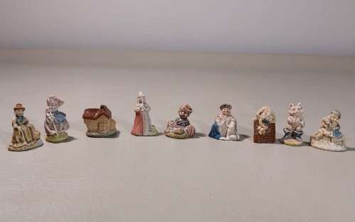 NINE (9) VINTAGE WADE NURSERY RHYME WHIMZIES FROM THE 1970S  PIED PIPER, HUMPTY DUMPTY, JACK