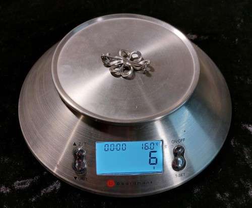 VINTAGE STERLING SILVER AND MARQUISITE BOW AND RIBBON BROOCH