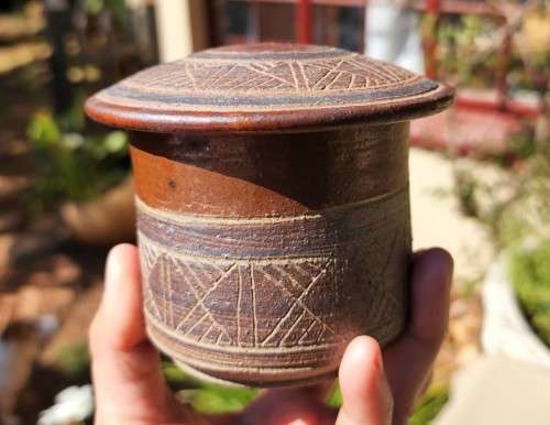 HAND DECORATED CLAY HUT SHAPED POT