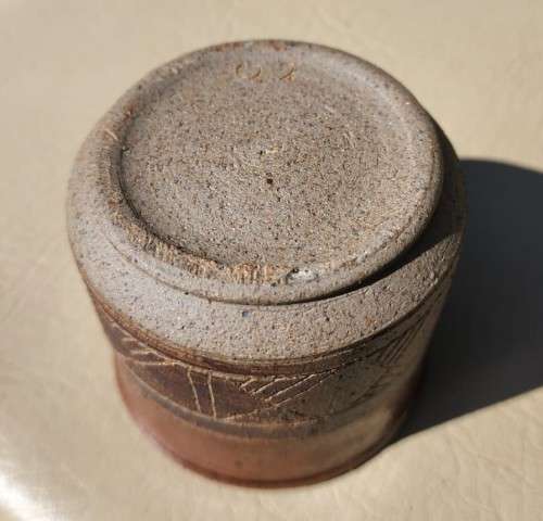 HAND DECORATED CLAY HUT SHAPED POT