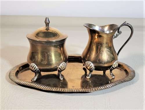BEAUTIFUL INDIAN MADE BRASS SUGAR POT AND CREAMER ON TRAY