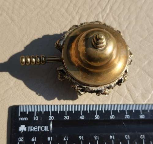 VINTAGE GOLD TONED PILL BOX OR SACCHARIN DISH WITH LID AND HANDLE