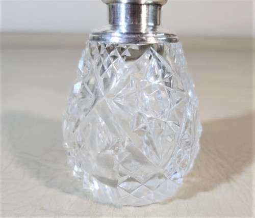 NINETY YEAR OLD 1932 HENRY PERKINS and SONS CUT GLASS SCENT BOTTLE WITH STERLING SILVER COLLAR