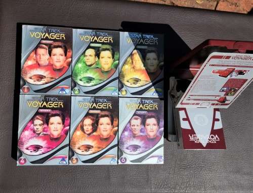 STAR TREK VOYAGER: THE COMPLETE SEASONS 1-7 IN 7 DVD BOX SETS