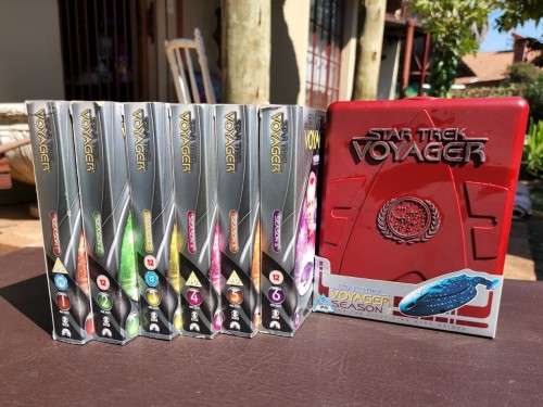 STAR TREK VOYAGER: THE COMPLETE SEASONS 1-7 IN 7 DVD BOX SETS