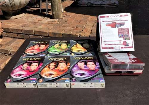 STAR TREK VOYAGER: THE COMPLETE SEASONS 1-7 IN 7 DVD BOX SETS