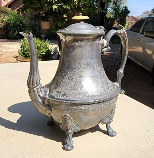 ANTIQUE PHILLIP ASHBERRY AND SONS SHEFFIELD (1856-1900) SILVERPLATED (ON BRITTANIA METAL) TEAPOT