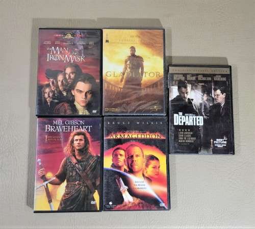 ACTION FIGHTING DRAMA AND MURDER! A LARGE GROUP OF 10 DVDS INCLUDES SILENCE OF LAMBS DEF ED