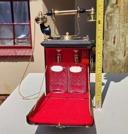 CRANK HANDLE TELEPHONE DECANTER MUSIC BOX WORKING