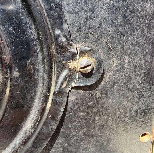 AMERICAN SESSIONS ANTIQUE TIME AND STRIKE MISSION STYLE MANTEL CLOCK WITH KEY WORKING