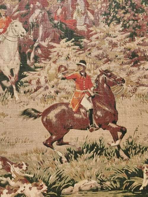 VINTAGE FIRE SCREEN WITH FOX HUNTING SCENE TAPESTRY