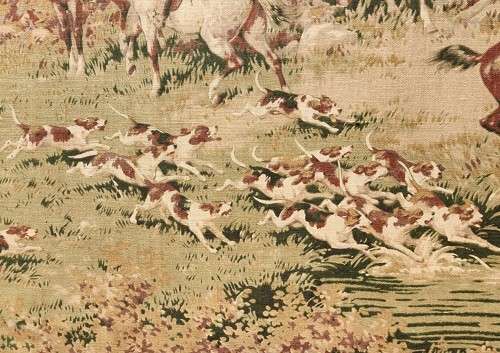 VINTAGE FIRE SCREEN WITH FOX HUNTING SCENE TAPESTRY