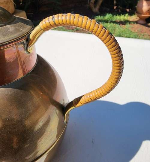 VINTAGE MADE IN HOLLAND COPPER AND BRASS COFFEE POT WITH WRAPPED HANDLE