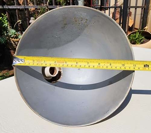 LARGE VINTAGE METAL INDUSTRIAL STYLE FACTORY LAMP SHADE