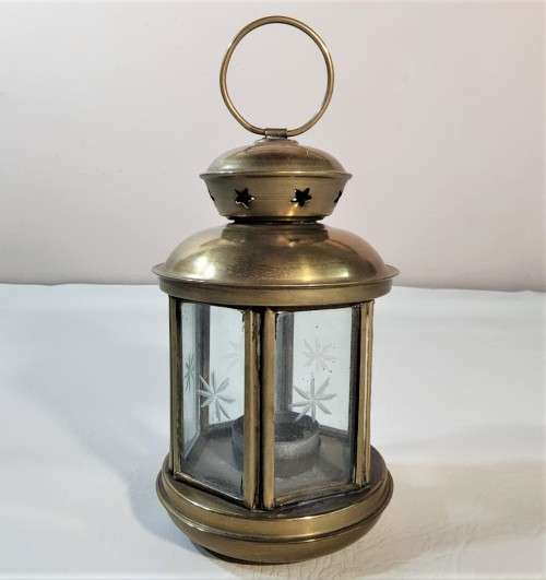CHARMING VINTAGE BRASS AND GLASS HEXAGONAL SHAPE TEALIGHT CANDLE HOLDER