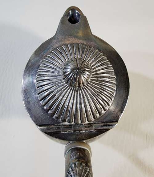 ANTIQUE (1890-1920) BRITTANIA METAL JAMES DIXON AND SONS SHEFFIELD ENGLAND TEAPOT