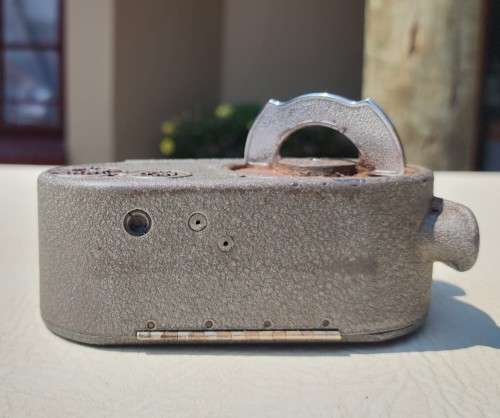 VINTAGE 1940S BELL & HOWELL 134 SPORTSTER 8MM CINE MOVIE CAMERA - FULLY MANUAL - WORKING