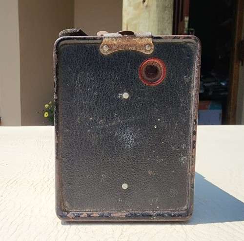 KODAK SIX-20 BROWNIE C 1946-1953 LONDON - FULLY MANUAL - SHUTTER WORKING