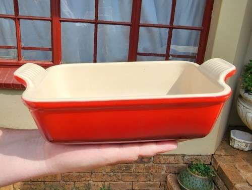 VINTAGE 1990S LE CREUSET FRANCE CERISE RED ENAMELED STONEWARE RECTANGULAR DISH