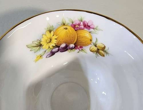 ROYAL ALBERT VINTAGE 1980-1982 COUNTRY FAYRE SERIES DORSET CUP AND SURREY SAUCER MISMATCHED DUO