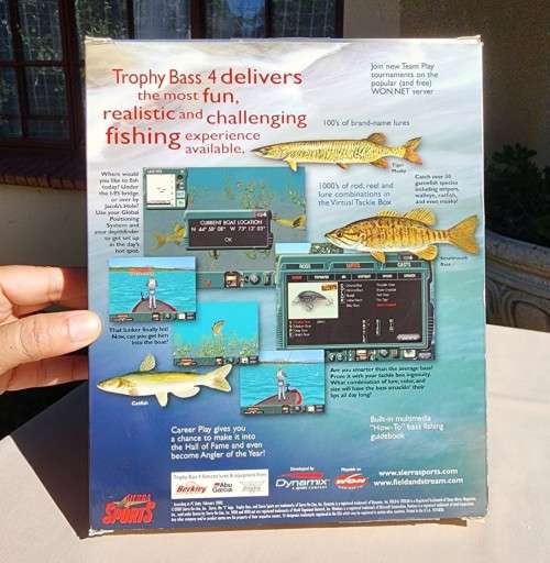 SIERRAS TROPHY BASS 4 PC GAME - ORIGINAL 2000 VERSION WITH BOOKLET AND BOX