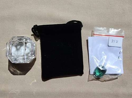 A LARGE MANMADE 24.34CARAT GREEN AMETHYST GEMSTONE WITH BEAUTIFUL CUSHION CUT