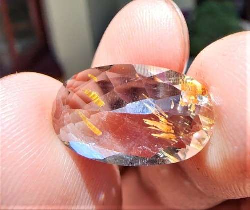 UNIQUE ONE OF A KIND NATURAL 7.08CT RUTILE QUARTZ GOLDEN NEEDLES GEMSTONE WITH BEAUTIFUL OVAL CUT