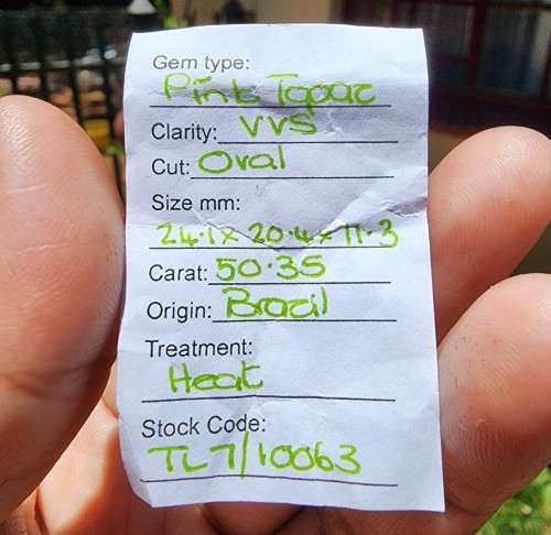 LARGE 50.35CT PINK TOPAZ GEMSTONE WITH OVAL CUT - STRONG RED UV FLUORESCENCE! - POSSIBLE SAPPHIRE!