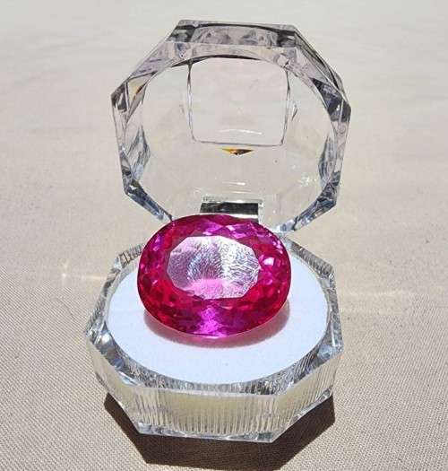 LARGE 50.35CT PINK TOPAZ GEMSTONE WITH OVAL CUT - STRONG RED UV FLUORESCENCE! - POSSIBLE SAPPHIRE!