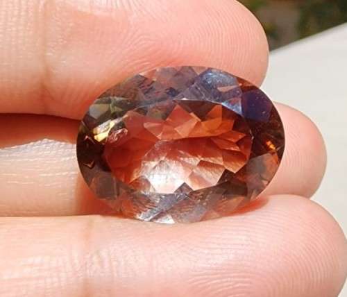 NATURAL UNTREATED LARGE 21.28CT BI-COLOUR IMPERIAL TOPAZ GEMSTONE WITH BEAUTIFUL OVAL CUT  RARE