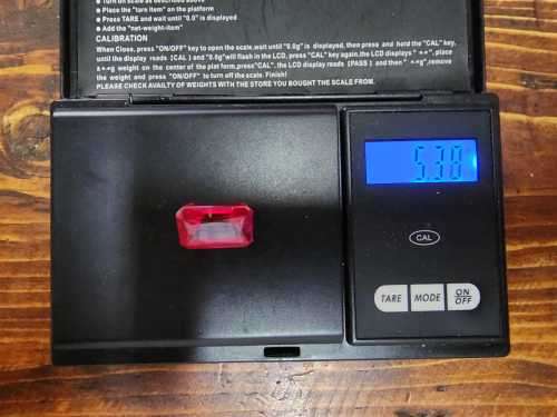 AWESOME LARGE 26.90CT REAL! RED RUBY GEMSTONE - SCRATCH GLASS EASY!  - UV LIGHT FLUORESCES RED!