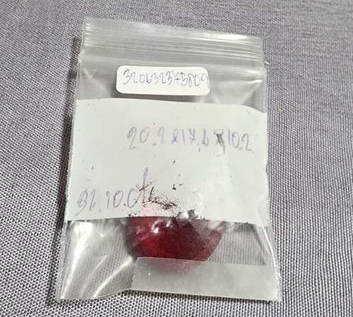 AWESOME LARGE 36,10CT REAL RED RUBY GEMSTONE - PASSED ALL TESTS! - SCRATCH GLASS - UV RED! - THERMAL