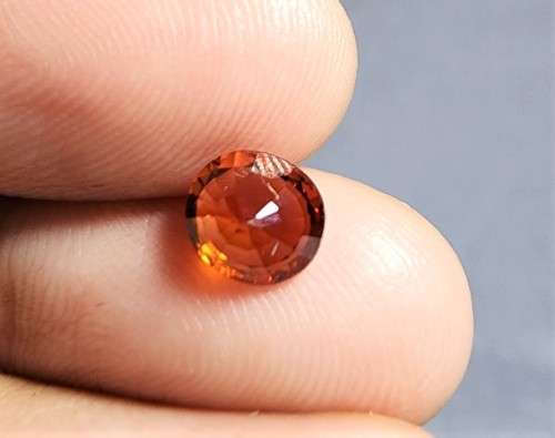 GENUINE TESTED 1,38CT ORANGE SPESSARTINE AFRICAN GARNET GEMSTONE  PASSED MAGNETIC TEST FOR GARNET!