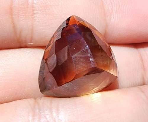 GORGEOUS LARGE 30,45CT BROWNISH ORANGE IMPERIAL TOPAZ GEMSTONE WITH BEAUTIFUL TRILLION CUT  SUPPLIE