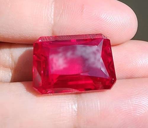 AMAZING LARGE 34,40CT REAL RED RUBY GEMSTONE  SCRATCH GLASS!  UV RED!  HIGH THERMAL CONDUCTIVITY!