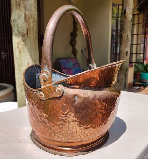 DOVETAILED JOINTED! AND RIVETED HANDLES! HANDMADE COPPER COAL BUCKET - HEAVY 2,7KG
