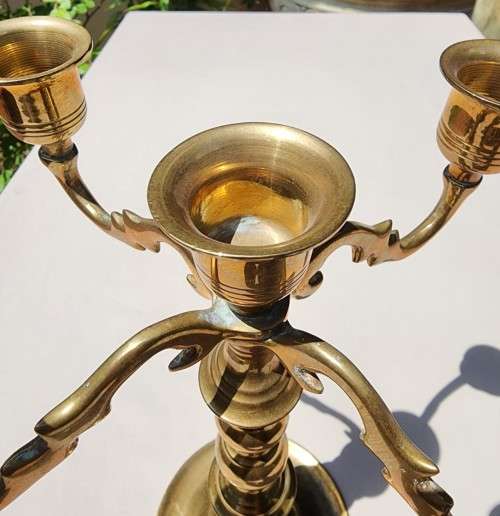 SMALL 5-ARM BRASS CANDELABRUM  A MUST HAVE IN SOUTH AFRICA!  1ST OF 2 ON AUCTION
